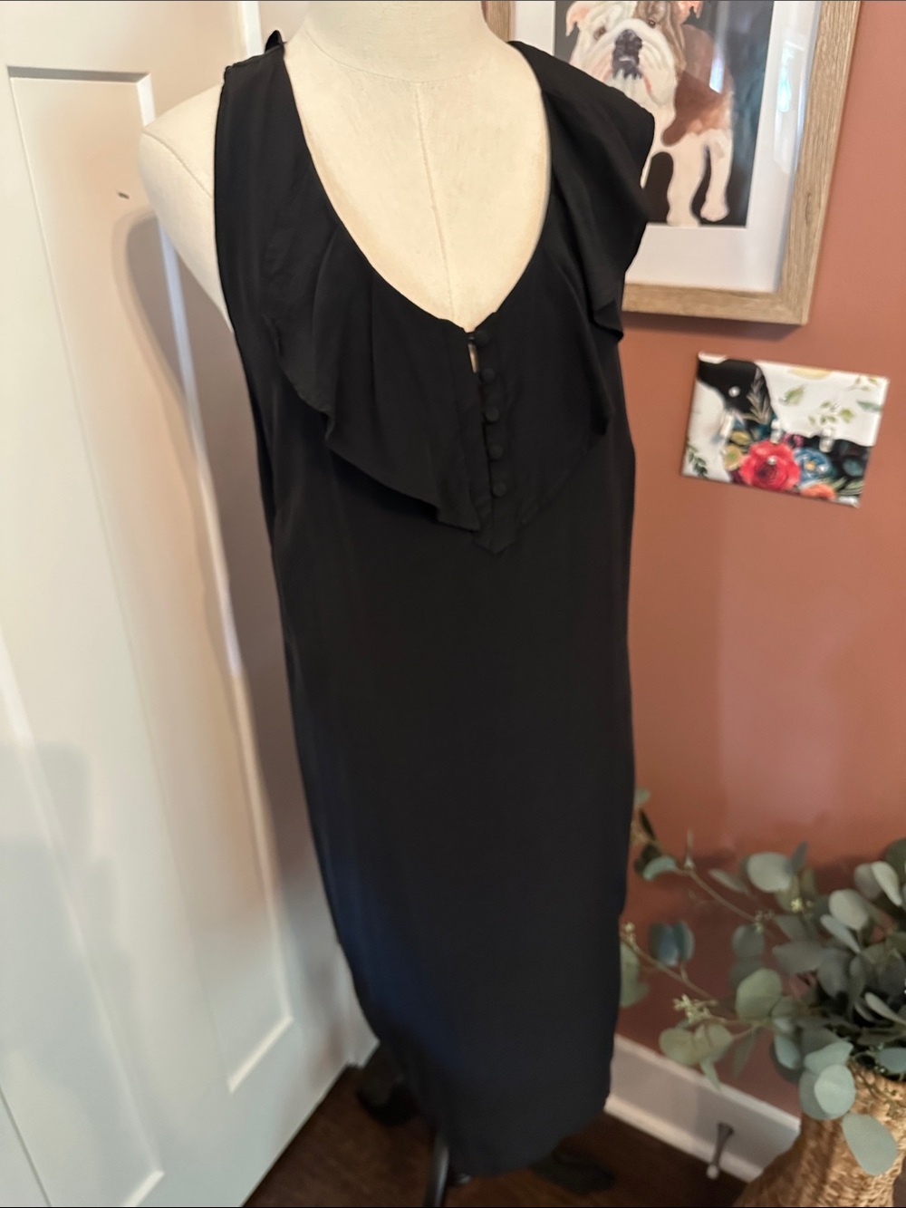 Postella 100% silk mini Black Sleeveless Ruffle Neck sash Large Dress